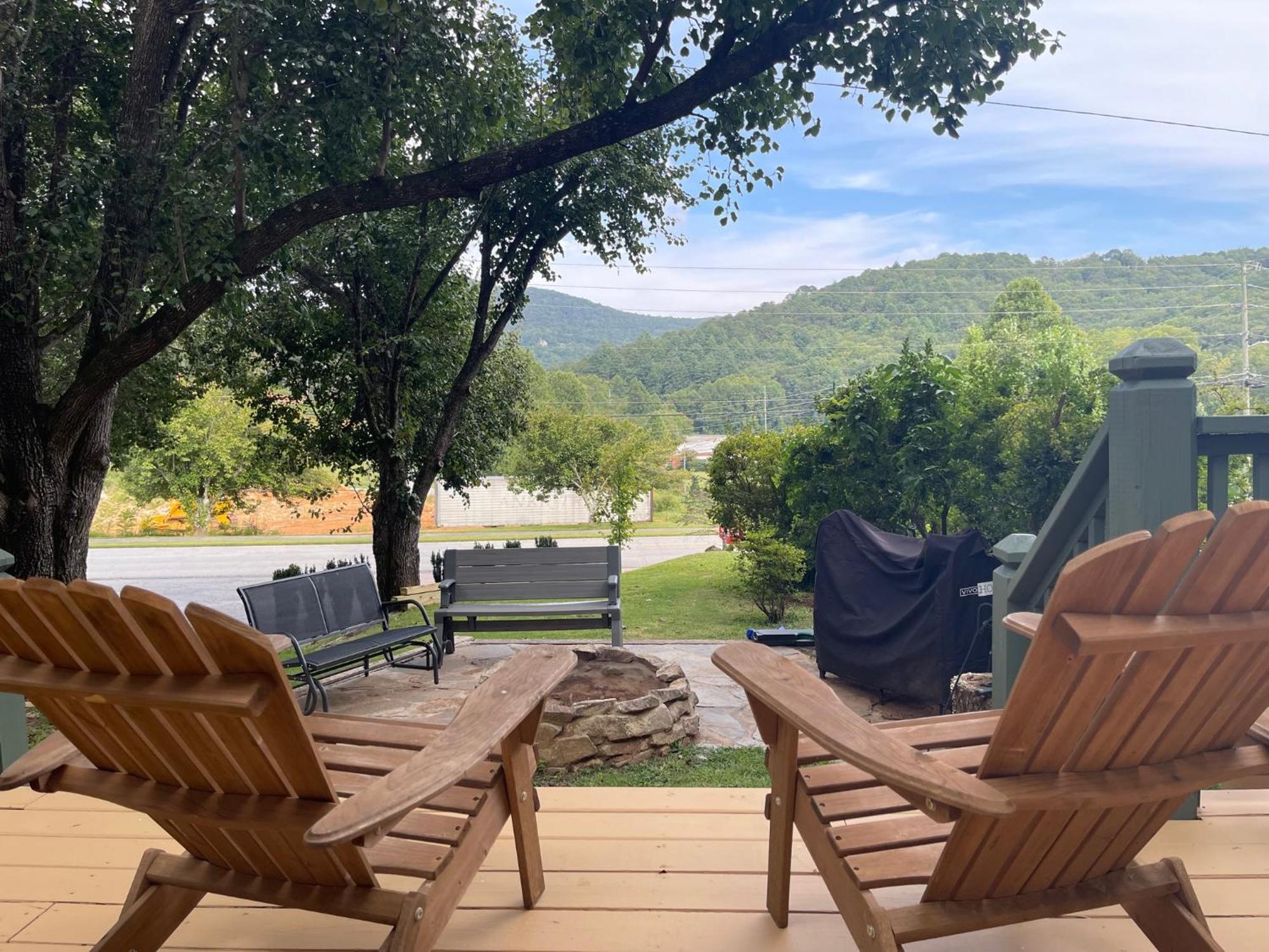 Mountain Aire Cottages & Inn Клейтън Екстериор снимка