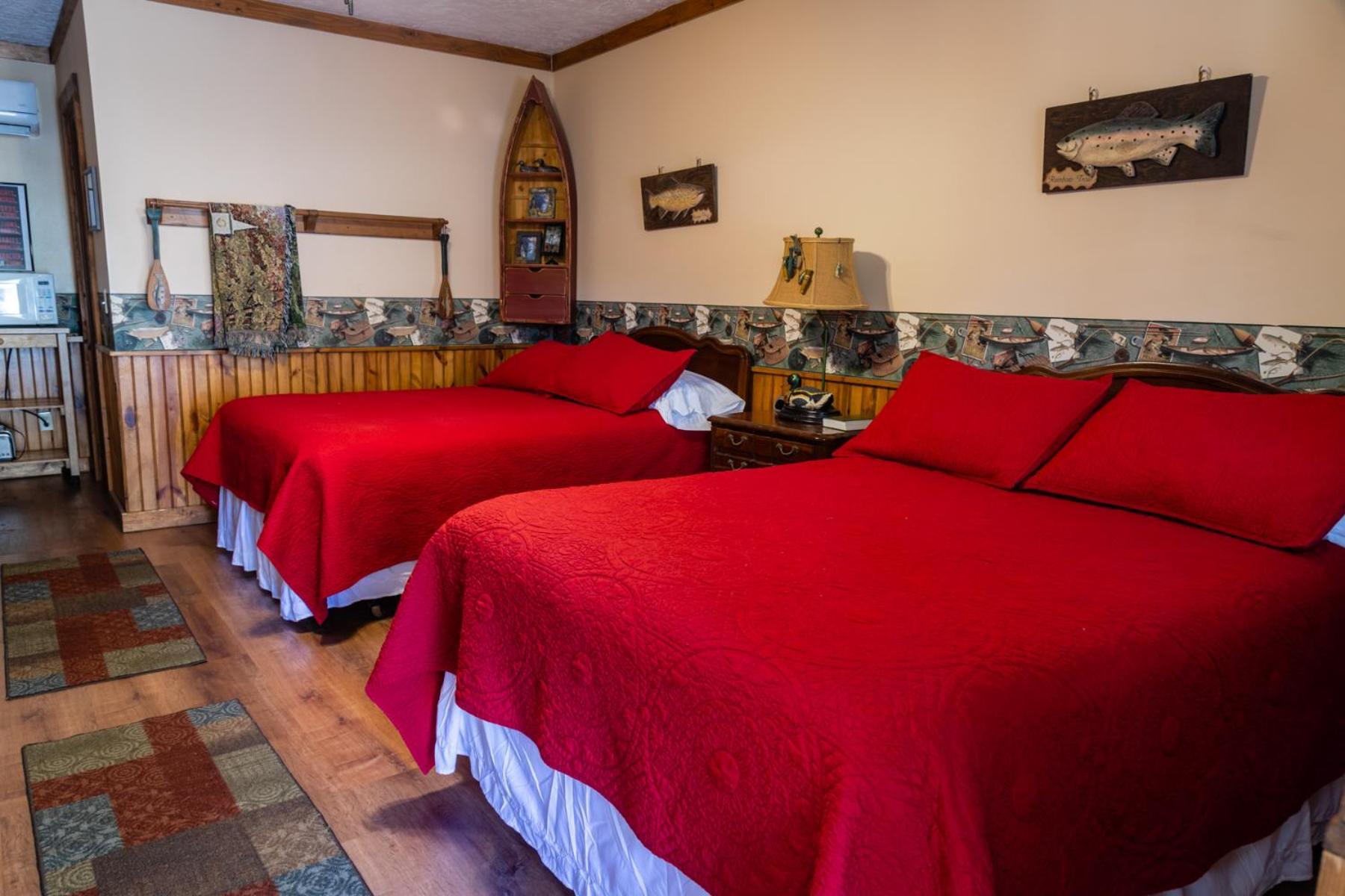 Mountain Aire Cottages & Inn Клейтън Екстериор снимка