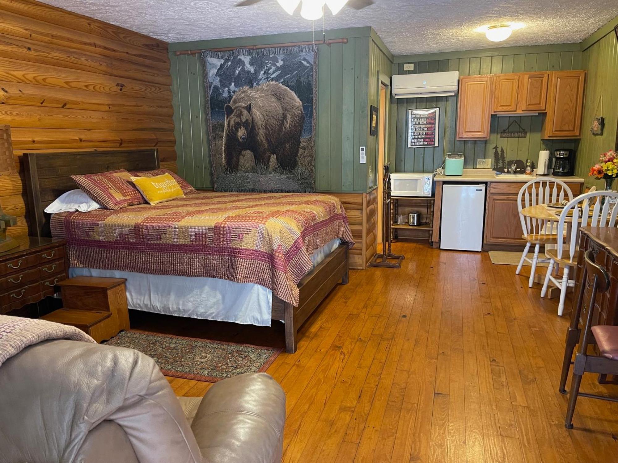Mountain Aire Cottages & Inn Клейтън Екстериор снимка