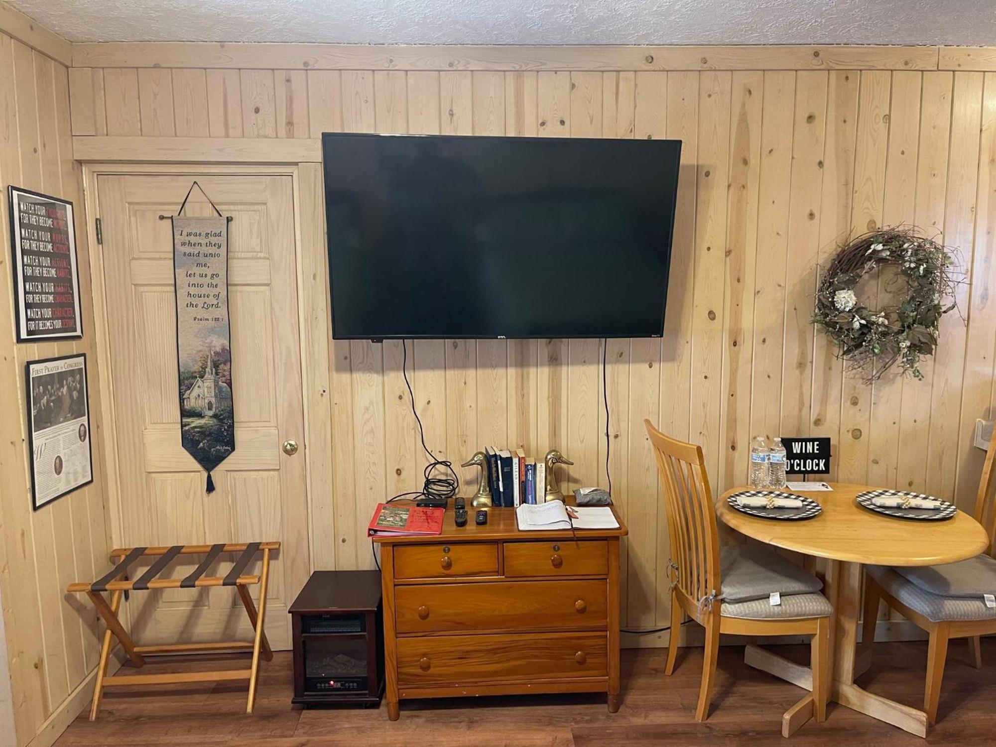 Mountain Aire Cottages & Inn Клейтън Екстериор снимка